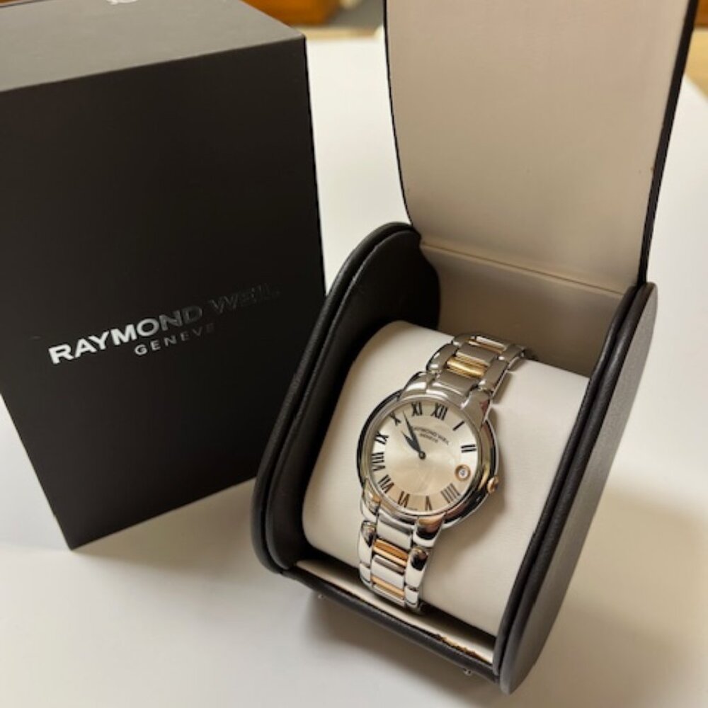 Raymond Weil Women's Jasmine Silver Dial Quartz Watch 5235-S5-01659 ($1595 MSRP)